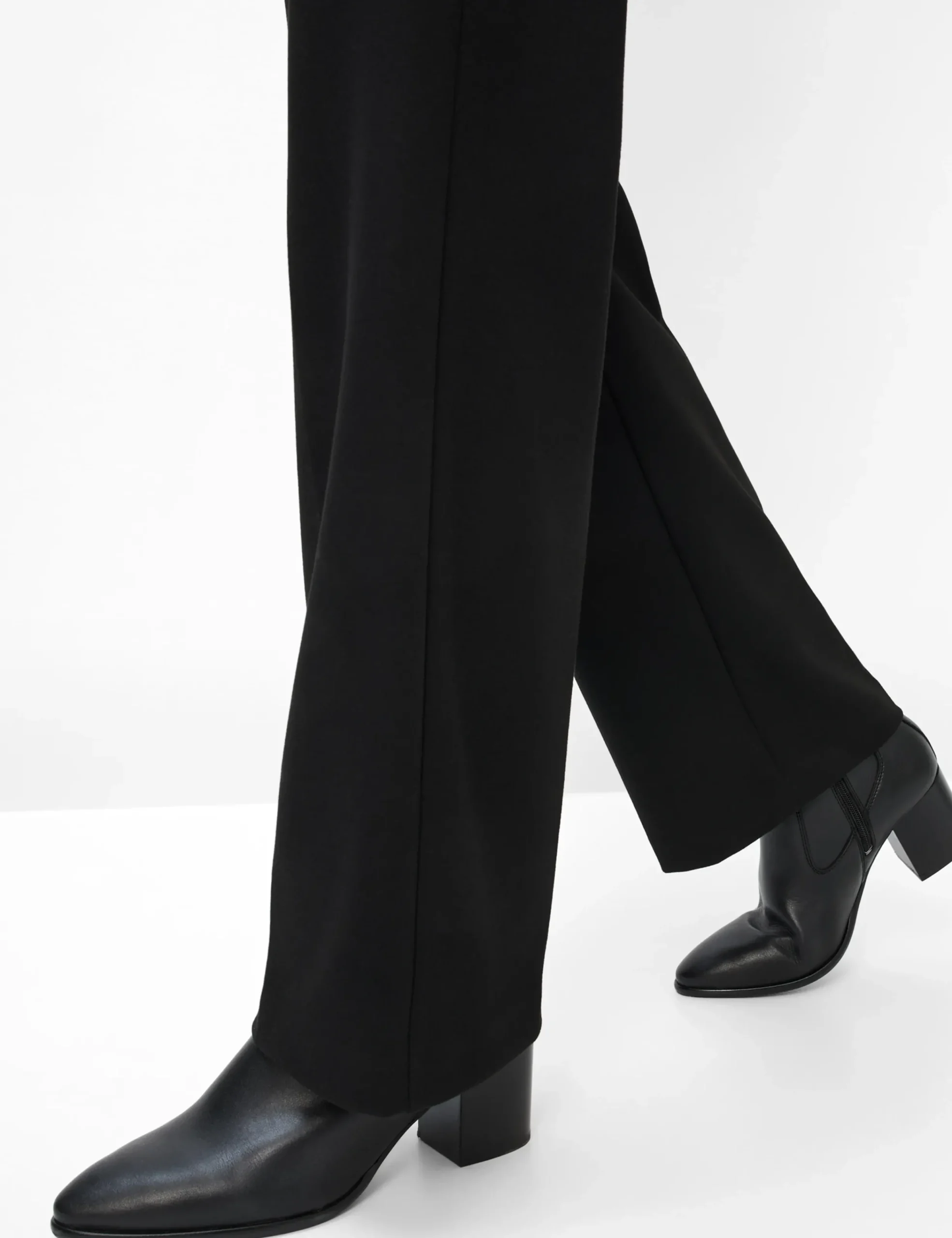 Hosen-BRAX Style PEGGY FLARED